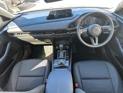 2025 Mazda
CX-30 G20 Evolve