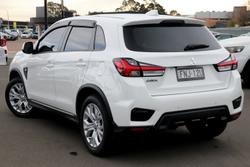 2024 Mitsubishi
ASX ES