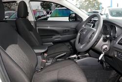 2024 Mitsubishi
ASX ES
