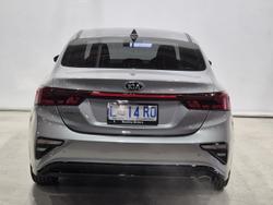 2019 Kia
Cerato S