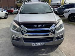 2021 Isuzu
MU-X LS-T
