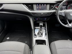 2020 Holden
                Commodore LT