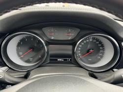 2020 Holden
                Commodore LT