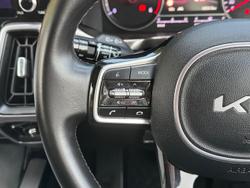 2022 Kia
                Sorento Sport