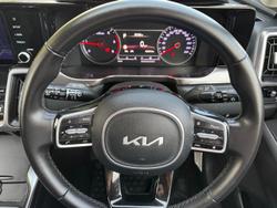 2022 Kia
                Sorento Sport