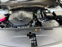 2022 Kia
                Sorento Sport