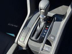 2018 Honda Civic VTi-S 10th Gen MY18 White Orchid