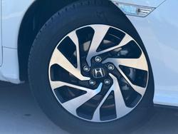 2018 Honda Civic VTi-S 10th Gen MY18 White Orchid