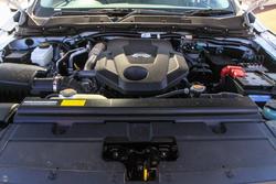 2025 Nissan Navara ST-X D23 MY25 4X4 Dual Range Black Star