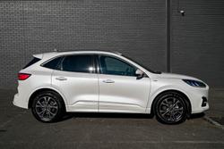 2021 Ford
Escape ST-Line