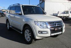 2020 Mitsubishi
Pajero GLS