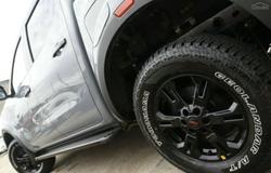 2025 Nissan
                Navara PRO-4X DUAL CAB