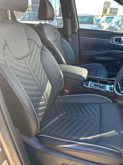 2025 Kia
Sorento GT-Line