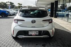 2019 Toyota
                Corolla ZR