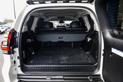 2022 Toyota
Landcruiser Prado Kakadu