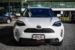 2024 Toyota
Yaris Cross GX