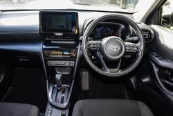2024 Toyota
Yaris Cross GX