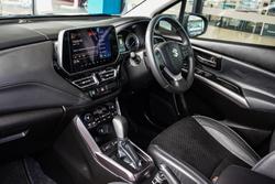 2023 Suzuki
S-Cross ALLGRIP Prestige
