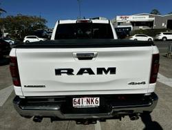 2021 RAM
1500 Laramie