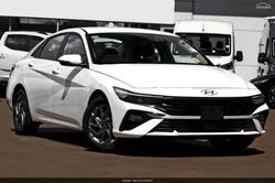 2025 Hyundai
i30 Hybrid