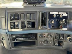 2006 Volvo Fm9