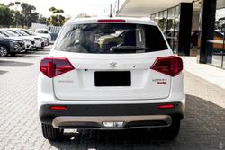 2024 Suzuki Vitara Turbo