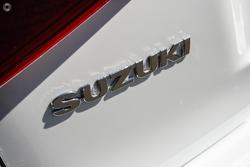 2024 Suzuki
Vitara 2WD