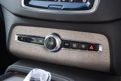 2024 Volvo XC90 Ultra T8 Plug-In Hybrid