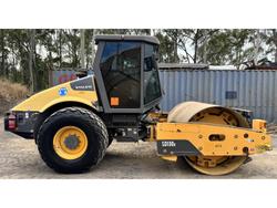 2012 Volvo
Sd 130 D Smooth Drum Roller