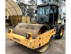 2012 Volvo
Sd 130 D Smooth Drum Roller