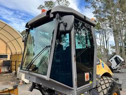 2012 Volvo
Sd 130 D Smooth Drum Roller