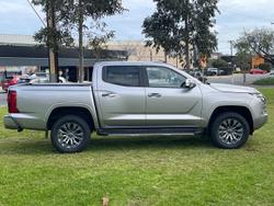 2024 Mitsubishi
Triton GLS