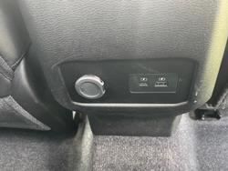 2024 Mitsubishi
Triton GLS