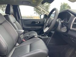 2024 Mitsubishi
Triton GLS