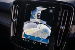 2025 Volvo
XC40 Plus B4