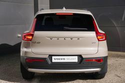 2025 Volvo
XC40 Plus B4