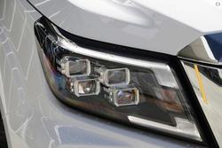 2025 Nissan Navara ST-X D23 MY25 4X4 Dual Range White Pearl