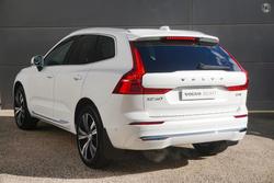 2024 Volvo
XC60 Ultra B5 Bright