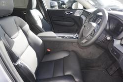 2024 Volvo
XC60 Ultra B5 Bright