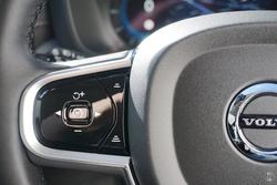 2024 Volvo
XC60 Ultra B5 Bright