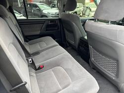 2011 Toyota
                Landcruiser GXL