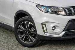 2020 Suzuki
Vitara Turbo