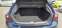 2024 Mazda
3 G25 Evolve SP