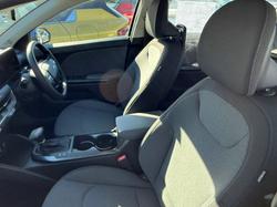 2025 Kia K4 Sport