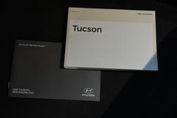 2017 Hyundai
                Tucson Highlander