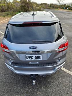 2022 Ford
Everest Trend