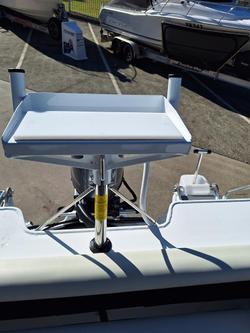 2025 QUINTREX 430 Fishabout Pro