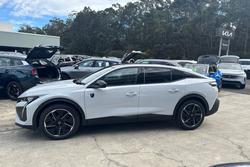 2024 Peugeot 408 GT Premium Hybrid