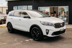 2020 Kia
                Sorento Black Edition