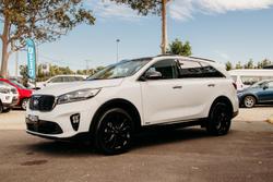 2020 Kia
                Sorento Black Edition